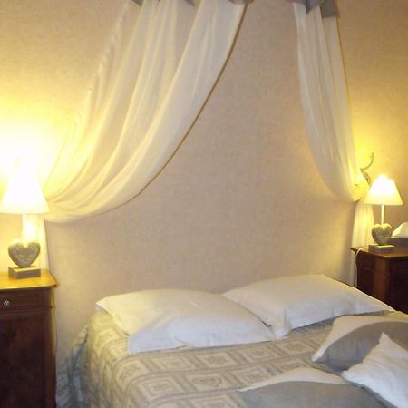 Отель Relais Saint Louis, Logis Белем Экстерьер фото
